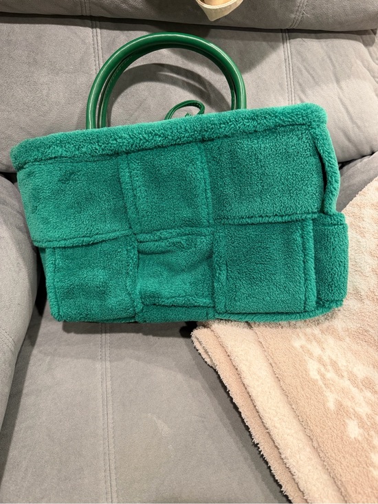 Handbags - Plush Emerald Green Tote Bag